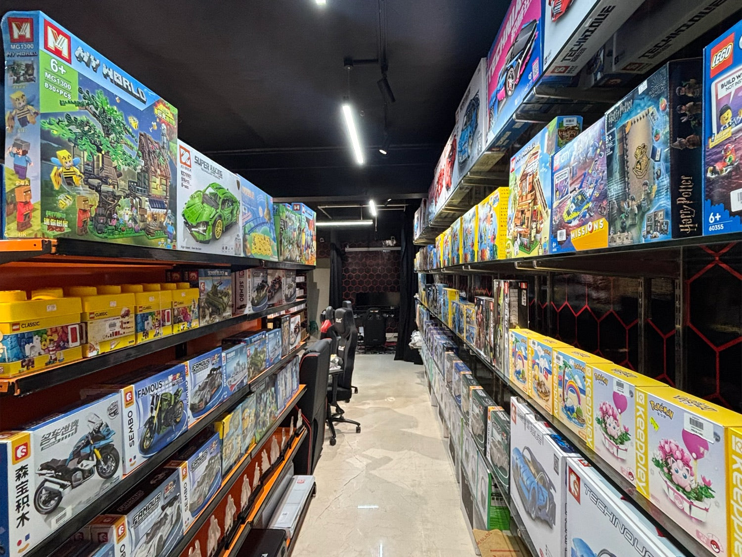 Micromini store and warehouse